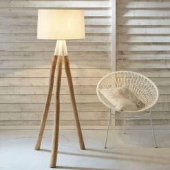 Maisons Du Monde Lampadaires Lampadaire Branche D'eucalyptus Et Abat-jour Blanc H152 11 Maisons Du Monde Lampadaires Lampadaire Branche D'eucalyptus Et Abat-jour Blanc H152 -Lampadaires || Lustres || Guirlandes et décorations lumineuses Soldes lampadaire branche d eucalyptus et abat jour blanc h152 1000 7 29 177436 7