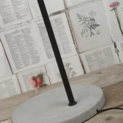 It's About Romi Lampadaires Lampadaire Ciment 3 Ampoules H190cm 13 It's About Romi Lampadaires Lampadaire Ciment 3 Ampoules H190cm -Lampadaires || Lustres || Guirlandes et décorations lumineuses Soldes lampadaire ciment 3 ampoules h190cm 5