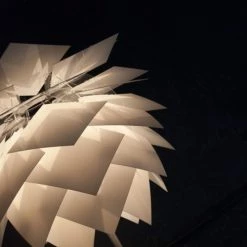 Dyberg Larsen Lampadaires Lampadaire En Acrylique, Polypropylene Et Métal Blanc, H155 Cm D45 Cm -Lampadaires || Lustres || Guirlandes et décorations lumineuses Soldes lampadaire en acrylique polypropylene et metal blanc h155 cm d45 cm 2