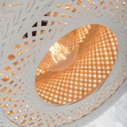 Good & Mojo Lampadaires Lampadaire En Bambou Blanc H176cm 12 Good & Mojo Lampadaires Lampadaire En Bambou Blanc H176cm -Lampadaires || Lustres || Guirlandes et décorations lumineuses Soldes lampadaire en bambou blanc h176cm 4