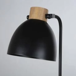 Maisons Du Monde Lampadaires Lampadaire En Bois D'acacia Et Métal Noir H162 -Lampadaires || Lustres || Guirlandes et décorations lumineuses Soldes lampadaire en bois d acacia et metal noir h162 1000 9 1 221196 2
