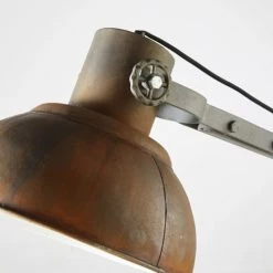 Maisons Du Monde Lampadaires Lampadaire Indus Articulé En Métal Gris Et Effet Rouille H136 -Lampadaires || Lustres || Guirlandes et décorations lumineuses Soldes lampadaire indus articule en metal gris et effet rouille h136 1000 5 11 190456 5